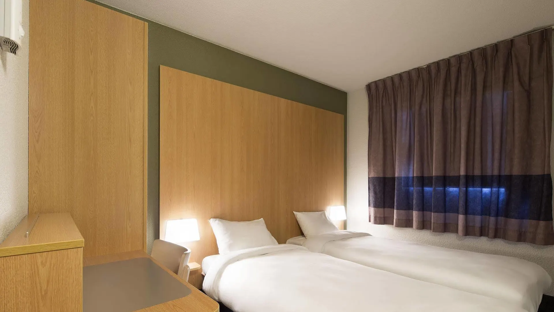 Hotel B&B Hôtel Clermont-Ferrand Nord Riom