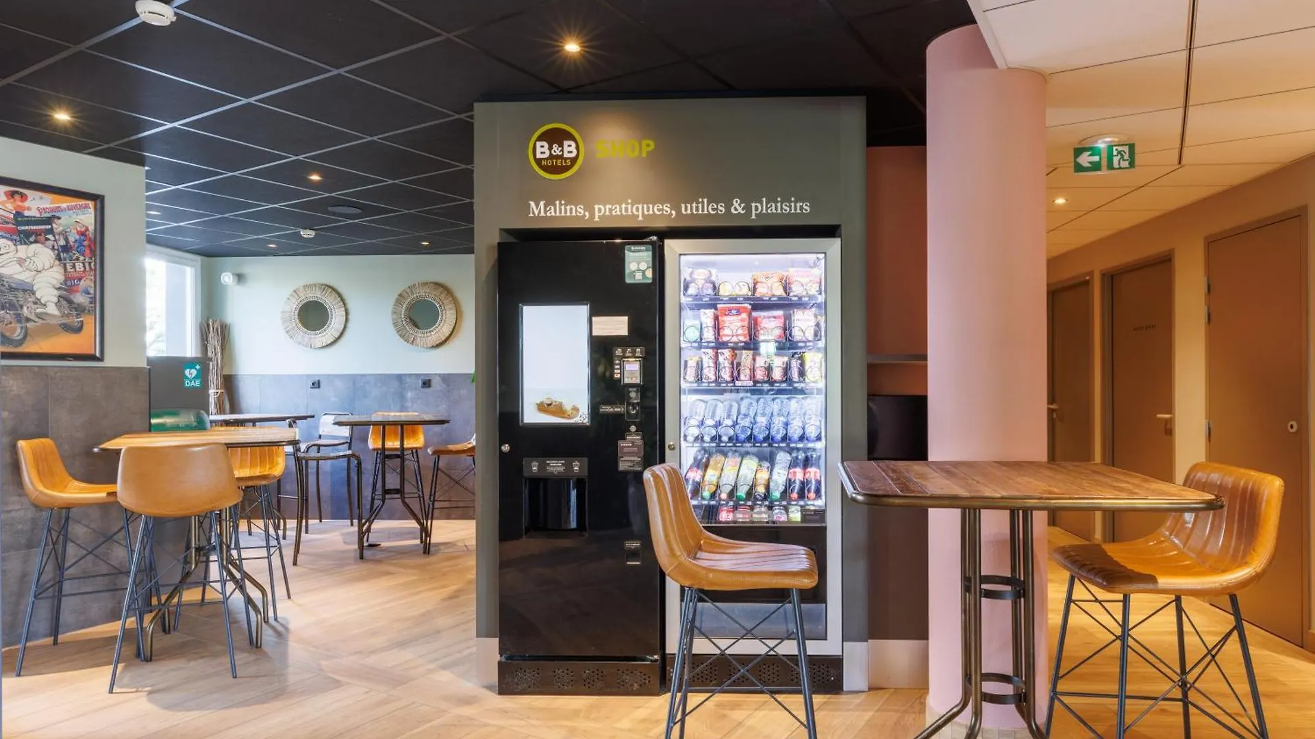 **  B&B Hotel Clermont-Ferrand Nord Riom France