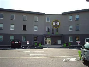 B&B Hotel Clermont-Ferrand Nord Riom 2*,  Fransa