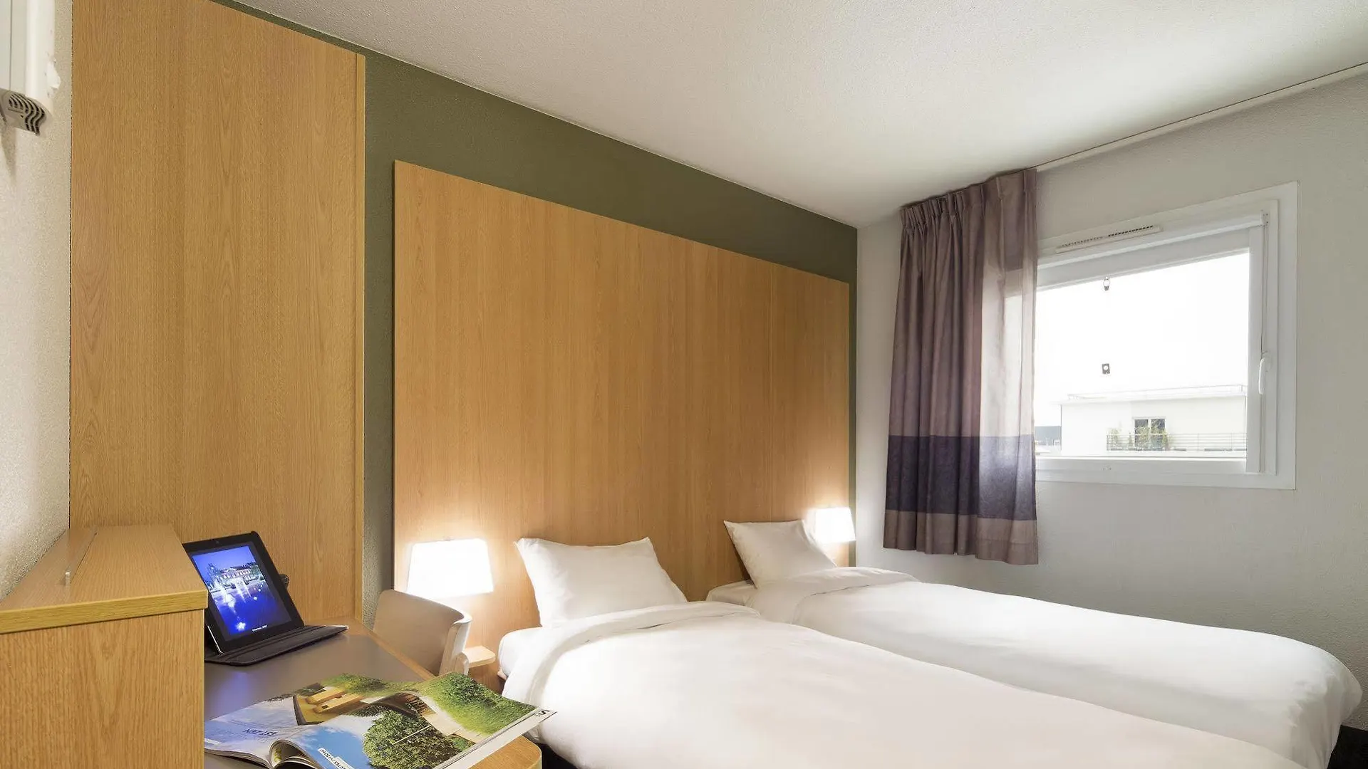 B&B Hotel Clermont-Ferrand Nord Riom